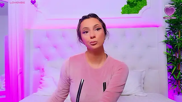 AriannaSins online show from 02/06/26, 01:51