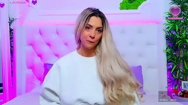 AriannaSins online show from 12/19/25, 02:41