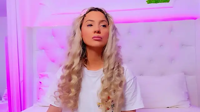 AriannaSins online show from 03/24/26, 01:22