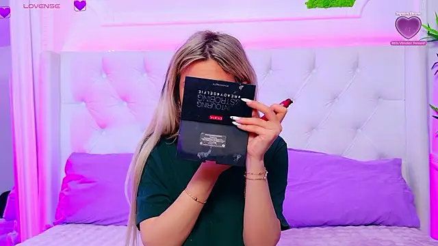 AriannaSins online show from 03/12/26, 01:04