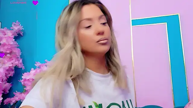 AriannaSins online show from 07/16/26, 01:08