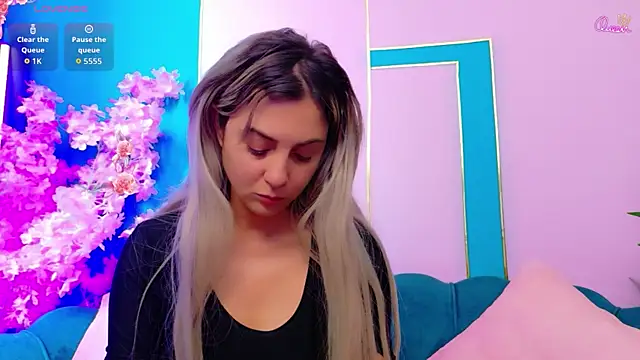 AriannaSins online show from 06/24/26, 12:15