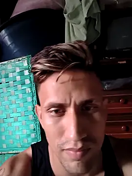 Logan isler online show from 03/30/26, 08:21