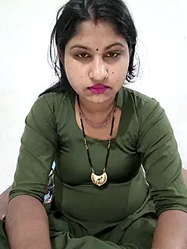 Snapshot of DESHI-BHAVI chatting on 10/15/25, 05:28 DESHI-BHAVI online show from 10/15/25, 05:28