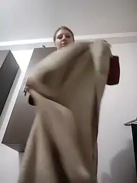 SandyCassie online show from 04/01/26, 06:49