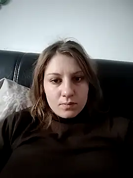 SandyCassie online show from 11/25/25, 06:25