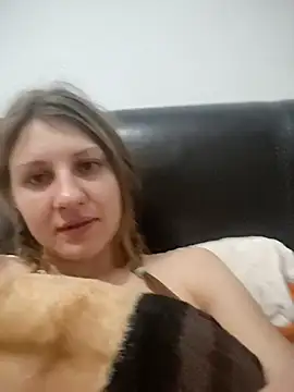 SandyCassie online show from 10/16/25, 10:18