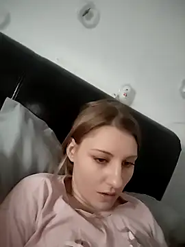 SandyCassie online show from 12/17/25, 10:31