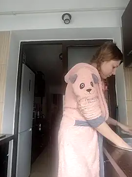 SandyCassie online show from 02/28/26, 07:41