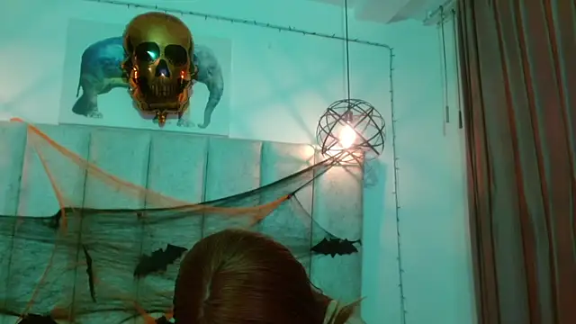 antonella rosecs online show from 11/02/25, 04:39