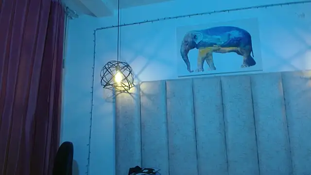 antonella rosecs online show from 11/18/25, 04:27