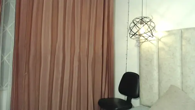 antonella rosecs online show from 12/04/25, 04:44