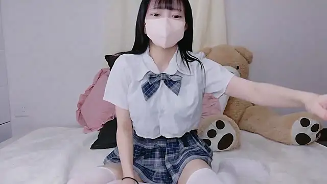 Mirai oO16Oo online show from 10/23/25, 07:51