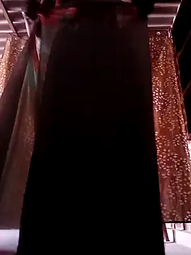 Snapshot of Rajni_chauhan chatting on 11/15/25, 07:01 Rajni chauhan online show from 11/15/25, 07:01