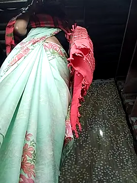 Snapshot of Rajni_chauhan chatting on 11/21/25, 05:23 Rajni chauhan online show from 11/21/25, 05:23