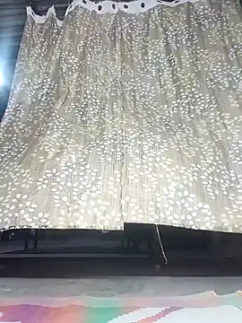 Rajni chauhan online show from 04/05/26, 04:13