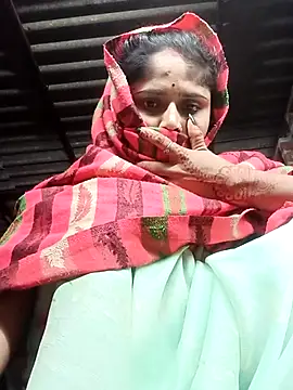 Snapshot of Rajni_chauhan chatting on 11/04/25, 12:14 Rajni chauhan online show from 11/04/25, 12:14