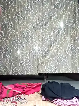 Snapshot of Rajni_chauhan chatting on 01/11/26, 05:09 Rajni chauhan online show from 01/11/26, 05:09