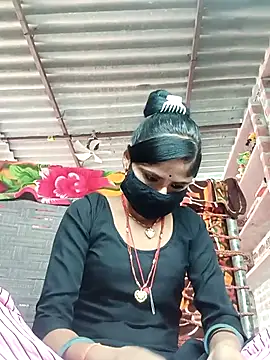 Snapshot of Rajni_chauhan chatting on 11/07/25, 06:18 Rajni chauhan online show from 11/07/25, 06:18