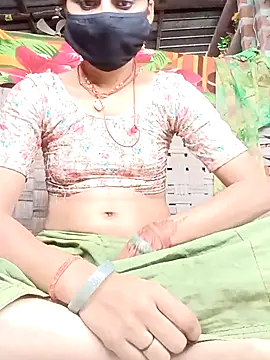 Snapshot of Rajni_chauhan chatting on 10/31/25, 12:07 Rajni chauhan online show from 10/31/25, 12:07