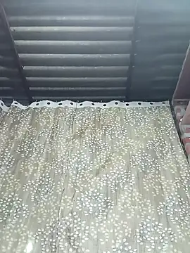 Snapshot of Rajni_chauhan chatting on 11/17/25, 06:56 Rajni chauhan online show from 11/17/25, 06:56