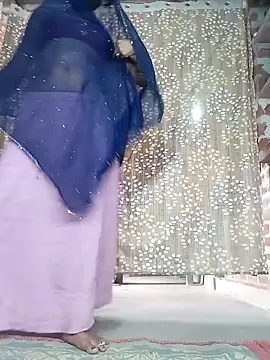 Snapshot of Rajni_chauhan chatting on 11/20/25, 08:48 Rajni chauhan online show from 11/20/25, 08:48