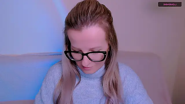 AllaLeomz online show from 01/07/26, 08:19