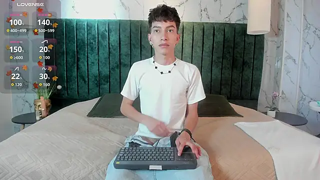 Tiam muller online show from 10/28/25, 04:13