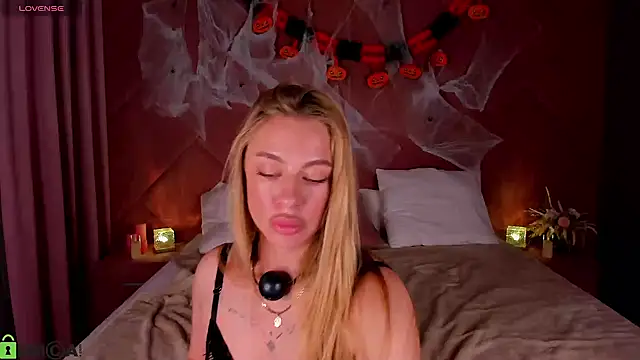 neighbour sex online show from 10/24/25, 10:36