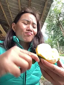 Saomai25 online show from 11/22/25, 07:51