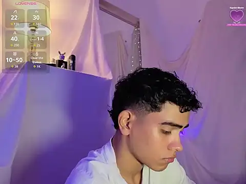 Yamilk101 online show from 12/18/25, 02:05