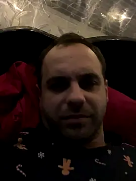 Snapshot of AndyLynn chatting on 11/19/25, 07:47 AndyLynn online show from 11/19/25, 07:47