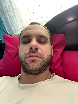 Snapshot of AndyLynn chatting on 11/06/25, 08:40 AndyLynn online show from 11/06/25, 08:40