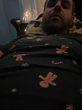 Snapshot of AndyLynn chatting on 10/17/25, 07:15 AndyLynn online show from 10/17/25, 07:15