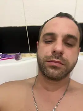 Snapshot of AndyLynn chatting on 11/14/25, 06:44 AndyLynn online show from 11/14/25, 06:44