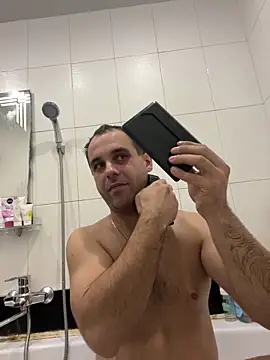 Snapshot of AndyLynn chatting on 11/15/25, 07:40 AndyLynn online show from 11/15/25, 07:40