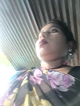 Ragni bhargav online show from 10/31/25, 02:52