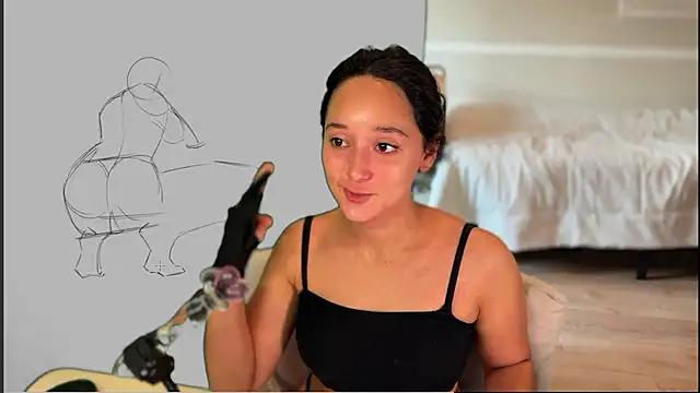 WinnieRin online show from 12/14/25, 11:54