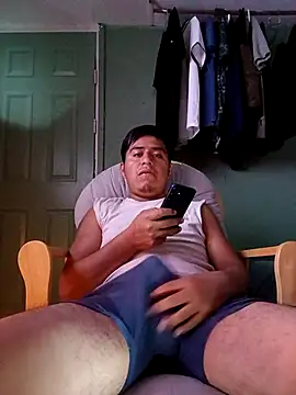 Penelargo1233r online show from 10/27/25, 09:05