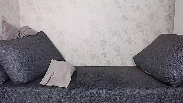 evaa here  online show from 03/20/26, 08:15