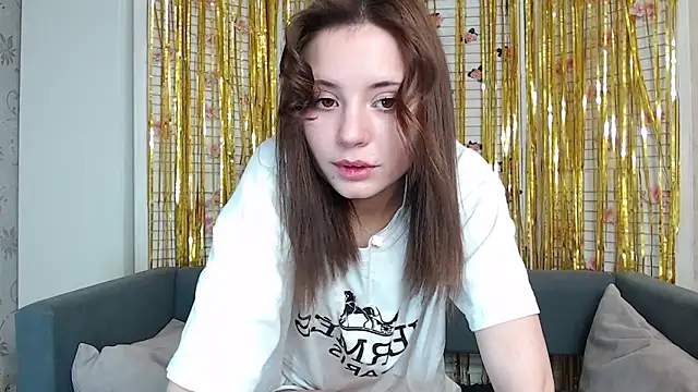 evaa here  online show from 01/07/26, 08:52