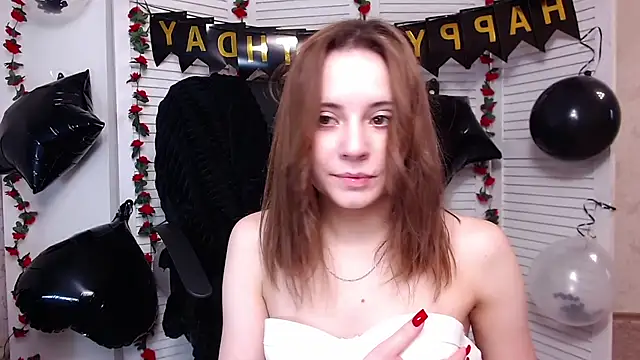 Snapshot of evaa_here_ chatting on 11/07/25, 07:57 evaa here online show from 11/07/25, 07:57