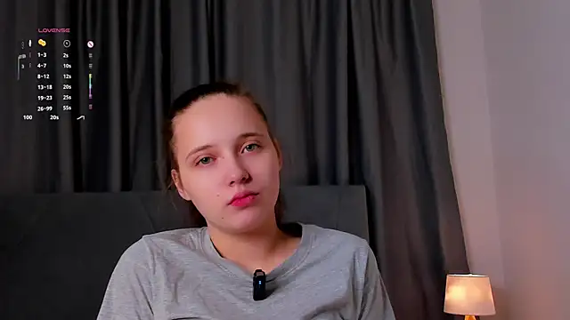 NadiaGnegy online show from 11/02/25, 01:16