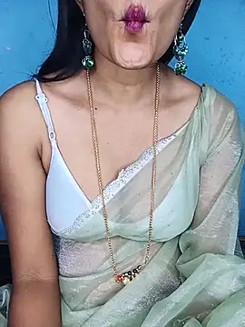 Snapshot of Deepa_telugu chatting on 07/11/26, 03:40 Deepa telugu online show from 07/11/26, 03:40