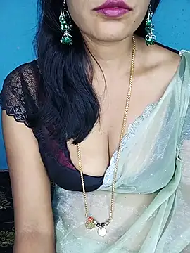 Snapshot of Deepa_telugu chatting on 06/18/26, 04:44 Deepa telugu online show from 06/18/26, 04:44