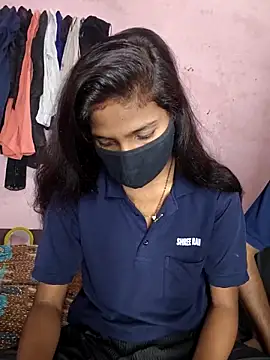 sweet couple99 online show from 12/04/25, 08:46