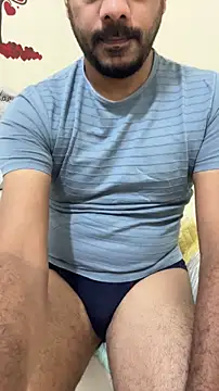 Handsome8677 online show from 10/23/25, 08:13