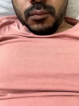 Snapshot of Handsome8677 chatting on 01/14/26, 09:40 Handsome8677 online show from 01/14/26, 09:40