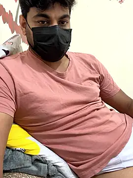 Snapshot of Handsome8677 chatting on 01/14/26, 09:35 Handsome8677 online show from 01/14/26, 09:35