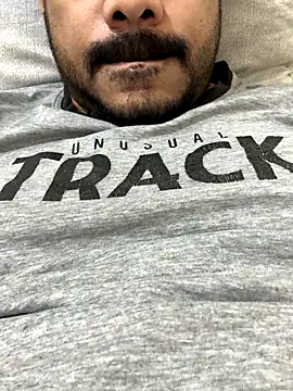 Handsome8677 online show from 11/28/25, 11:27